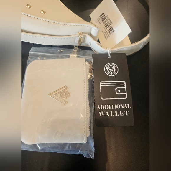 Valentino Orlandi Cream Gold Shoulder Bag. NWT - Picture 7 of 7